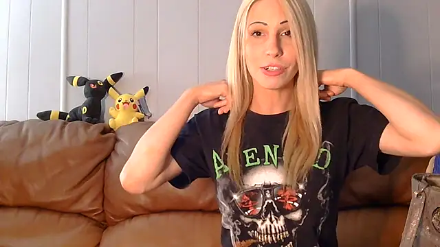Snapshot of Masqueradeblonde69 chatting on 07/02/26, 03:18 Masqueradeblonde69 online show from 07/02/26, 03:18