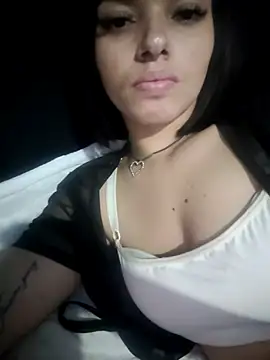 Snapshot of FabyNovinha chatting on 07/15/26, 05:03 FabyNovinha online show from 07/15/26, 05:03