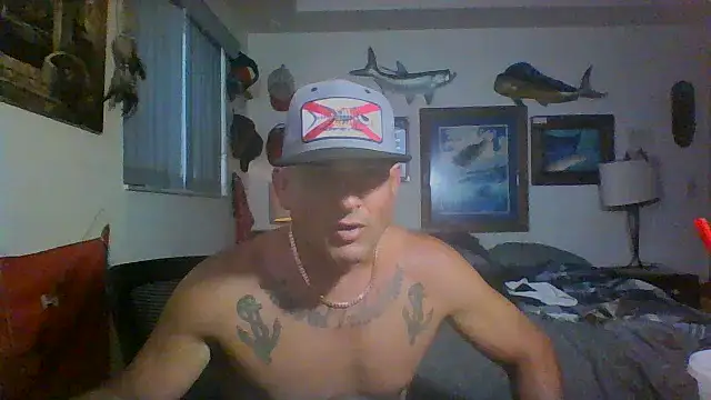 Snapshot of Reelg21 chatting on 07/10/26, 11:27 Reelg21 online show from 07/10/26, 11:27