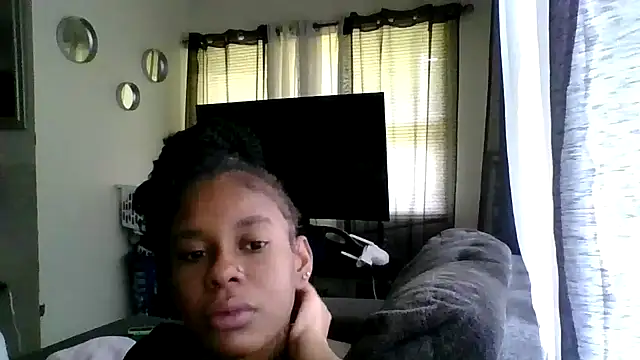 Snapshot of veraredd chatting on 07/10/26, 06:19 veraredd online show from 07/10/26, 06:19
