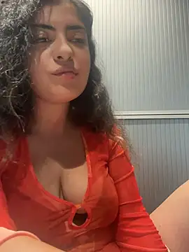 Aylin Sugar online show from 07/08/26, 02:18