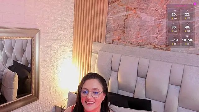 AndreinaLopezz online show from 07/07/26, 07:23