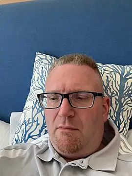 Snapshot of Tommolli chatting on 07/01/26, 02:50 Tommolli online show from 07/01/26, 02:50