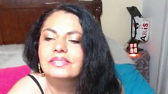 Snapshot of Kokea_jhonss chatting on 03/04/25, 04:27 Kokea jhonss online show from 03/04/25, 04:27