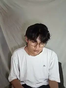 LovePB2 online show from 07/23/26, 03:41