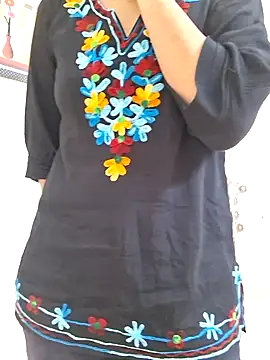 Snapshot of _sneha_sharma_ chatting on 07/03/26, 09:49 sneha sharma online show from 07/03/26, 09:49