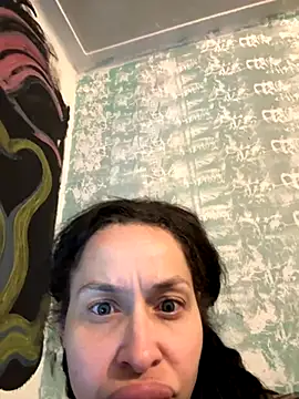 Snapshot of imisamoore69 chatting on 10/16/25, 10:51 imisamoore69 online show from 10/16/25, 10:51