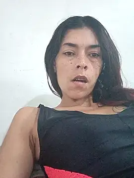 Lara phone online show from 07/02/26, 10:16