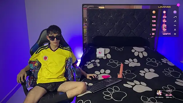 Last alex online show from 07/04/26, 01:56