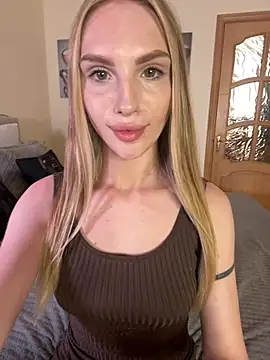 BellaSwan- online show from 07/13/26, 06:13