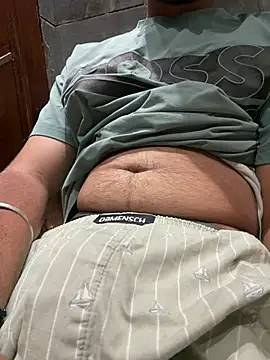 hottie daddy online show from 07/20/26, 05:37