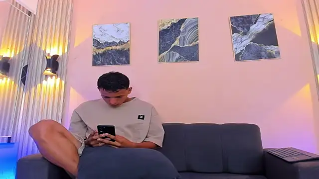 IronBoys Hot online show from 07/04/26, 08:35