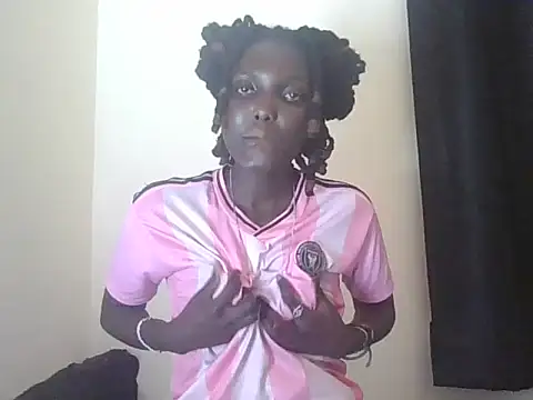 Black beautygirlll online show from 07/05/26, 11:00