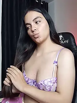 Snapshot of Tiffany_markle_ chatting on 07/18/26, 02:31 Tiffany markle online show from 07/18/26, 02:31