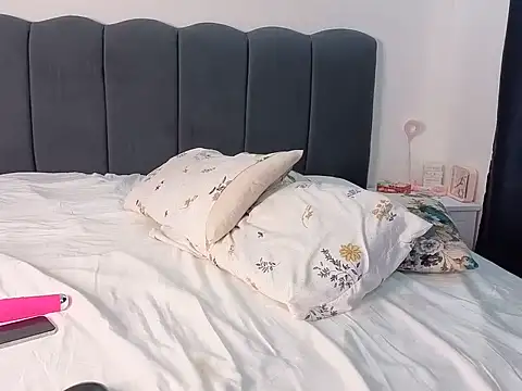 Stormyteeee online show from 07/04/26, 01:04