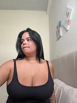 AliceStarshine online show from 04/19/26, 06:10