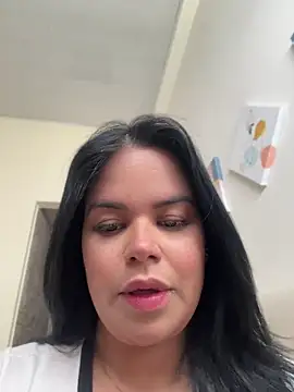 AliceStarshine online show from 04/13/26, 01:48