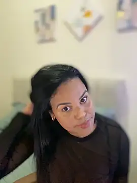 AliceStarshine online show from 11/21/25, 11:37