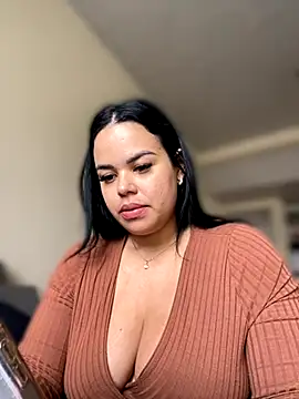 AliceStarshine online show from 10/02/25, 02:42