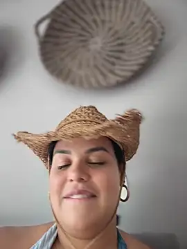 AliceStarshine online show from 12/18/25, 07:29