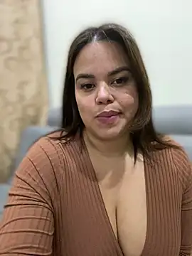 AliceStarshine online show from 03/23/25, 06:47