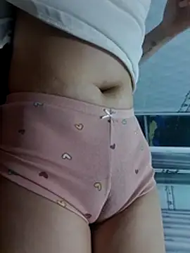 Lynnababy26 online show from 07/08/26, 05:57