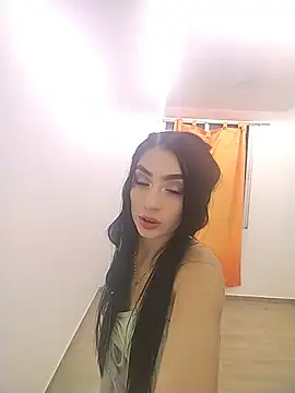 Brittany astor online show from 07/08/26, 08:37