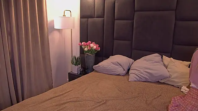 LanayaVerne online show from 07/05/26, 12:34