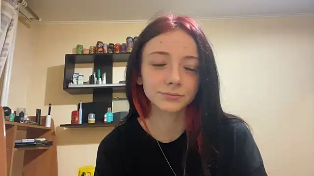 FlamingRoses online show from 07/06/26, 04:31