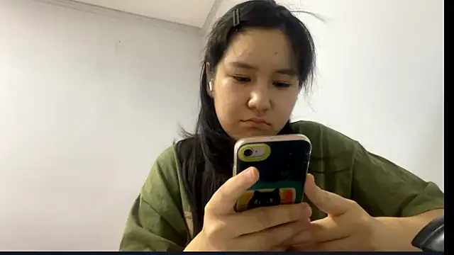 Snapshot of KaseyLeak chatting on 07/09/26, 10:26 KaseyLeak online show from 07/09/26, 10:26
