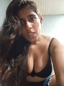 nisha-barby online show from 07/06/26, 11:07