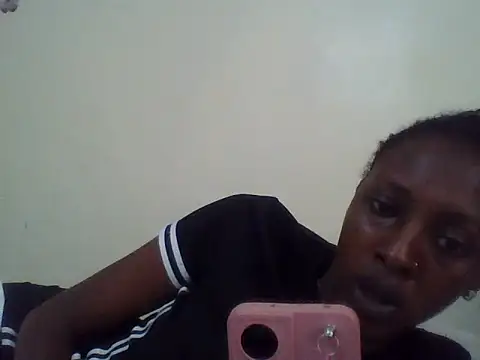 Snapshot of sexy_karah chatting on 07/13/26, 10:36 sexy karah online show from 07/13/26, 10:36
