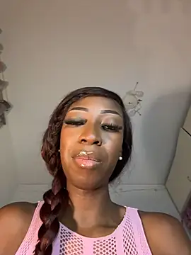 Nina Velveta online show from 07/13/26, 01:43