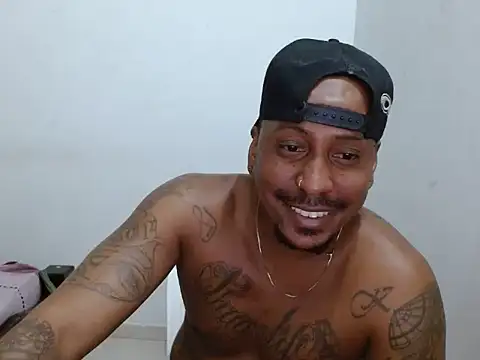 Snapshot of negro-7 chatting on 07/11/26, 04:46 negro-7 online show from 07/11/26, 04:46