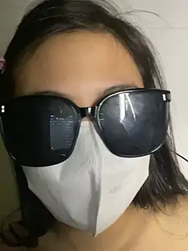 Snapshot of Rose_Linh chatting on 07/08/26, 07:47 Rose Linh online show from 07/08/26, 07:47