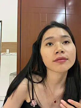 xiaoqiaoyy online show from 07/08/26, 01:23