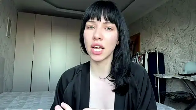DomenicaLowe online show from 07/07/26, 03:26