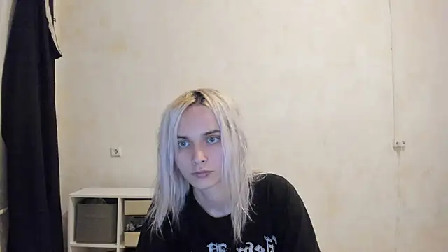 Snapshot of LanaCute chatting on 07/10/26, 08:31 LanaCute online show from 07/10/26, 08:31