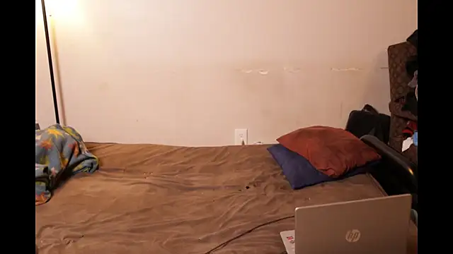 blkbama73 online show from 04/21/26, 02:51