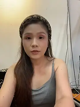 Snapshot of mimi_wife chatting on 07/10/26, 10:04 mimi wife online show from 07/10/26, 10:04