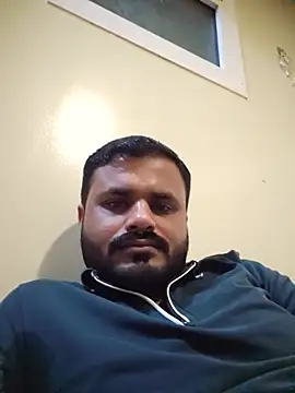 Snapshot of desiboyno1 chatting on 07/06/26, 05:15 desiboyno1 online show from 07/06/26, 05:15