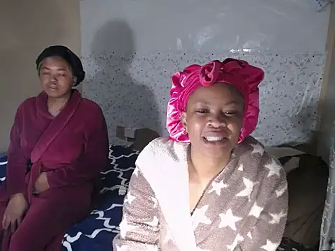 EssenceChubby online show from 07/07/26, 12:13