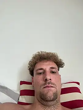youngplayboymmm online show from 07/06/26, 11:39