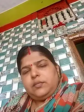 Snapshot of hot_bhabi1 chatting on 07/13/26, 03:50 hot bhabi1 online show from 07/13/26, 03:50