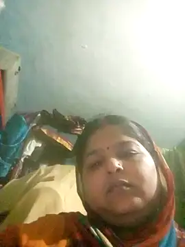 Snapshot of hot_bhabi1 chatting on 07/09/26, 04:06 hot bhabi1 online show from 07/09/26, 04:06