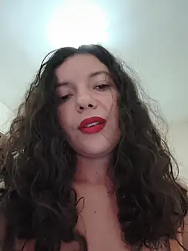 Snapshot of Marivalda_ chatting on 07/13/26, 10:36 Marivalda online show from 07/13/26, 10:36