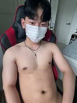 kr hotguy1 online show from 07/14/26, 02:05