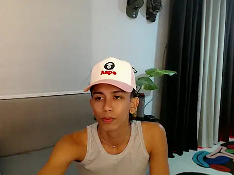 Snapshot of jedfuckerxxx chatting on 07/07/26, 04:10 jedfuckerxxx online show from 07/07/26, 04:10