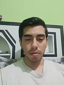 L915 online show from 07/10/26, 10:32
