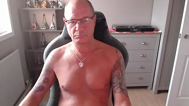 kellysomerset online show from 07/15/26, 04:52